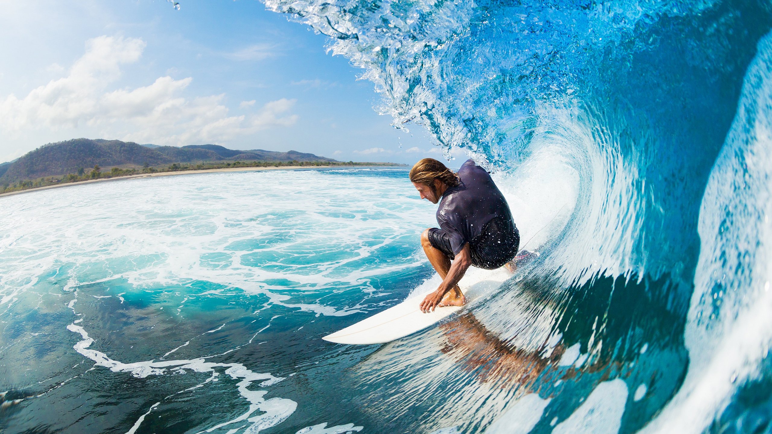 _未来都市：高科技智能场馆带来的比赛新体验_，智能科技展厅设计方案