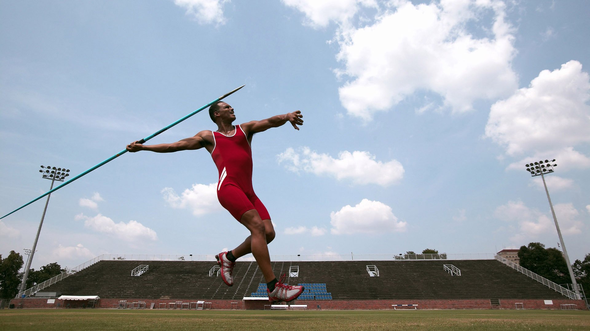 光明记忆未来之战线上排位赛精彩纷呈，光明未来梗